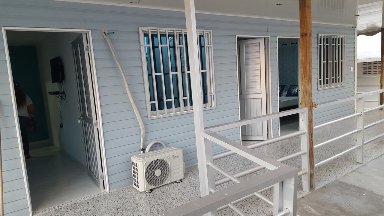 Islander'S Blue House Hotel San Andres  Exterior photo